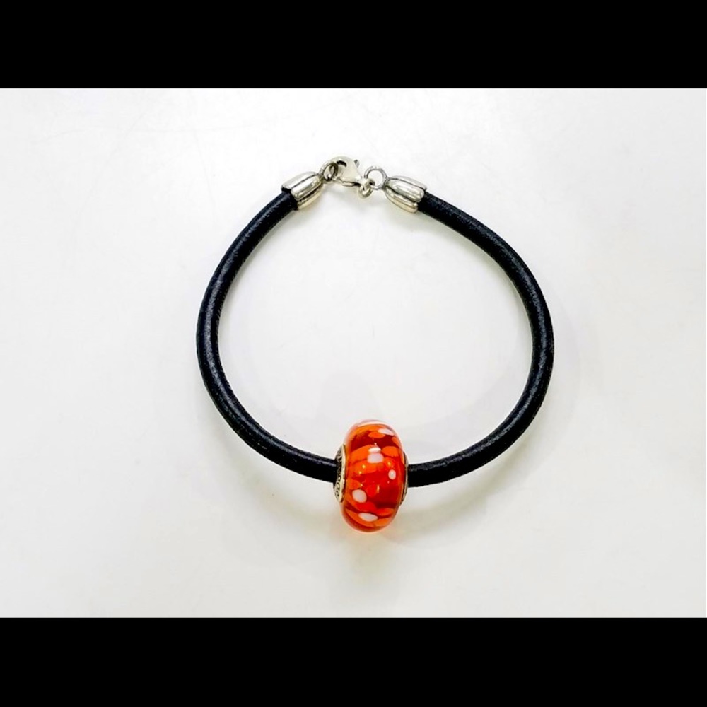 Pandora 925 leather cord bracelet.